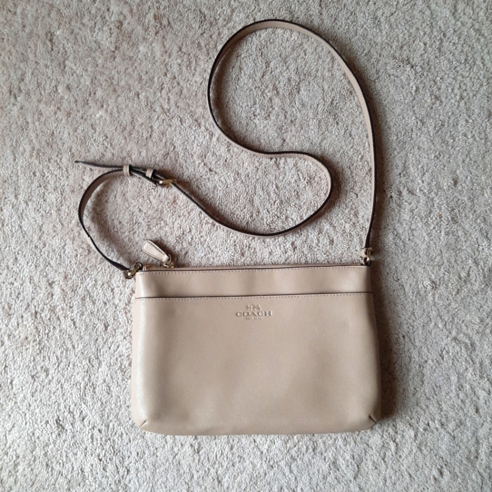 🎉2x HOST PICK🎉COACH Crossbody Bag